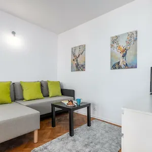 Solec 79 By Renters , Warszawa Polska